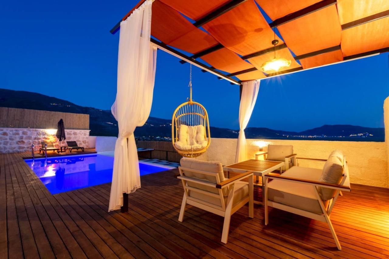 Kalkan Dome Suites & Deluxe Hotel คาช ภายนอก รูปภาพ