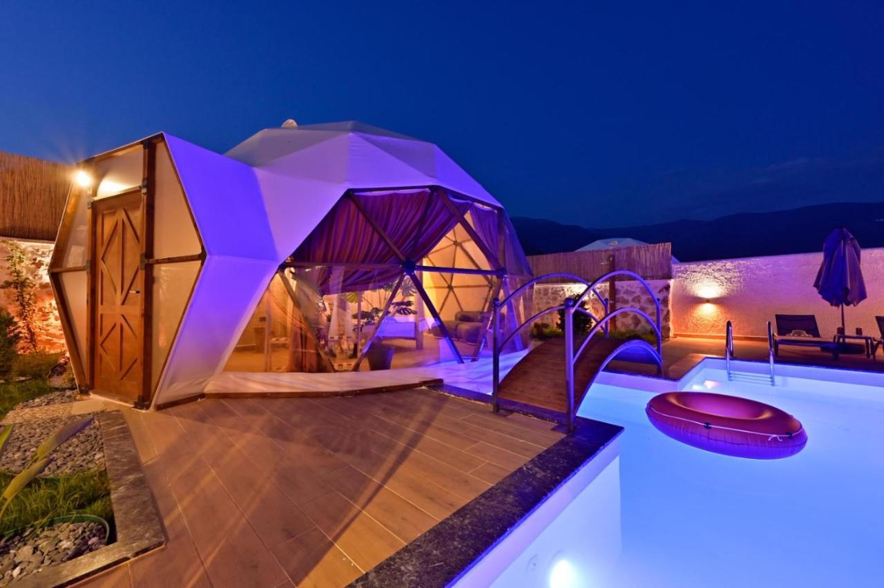 Kalkan Dome Suites & Deluxe Hotel คาช ภายนอก รูปภาพ