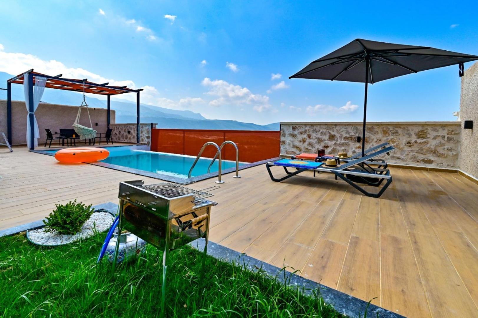 Kalkan Dome Suites & Deluxe Hotel คาช ภายนอก รูปภาพ