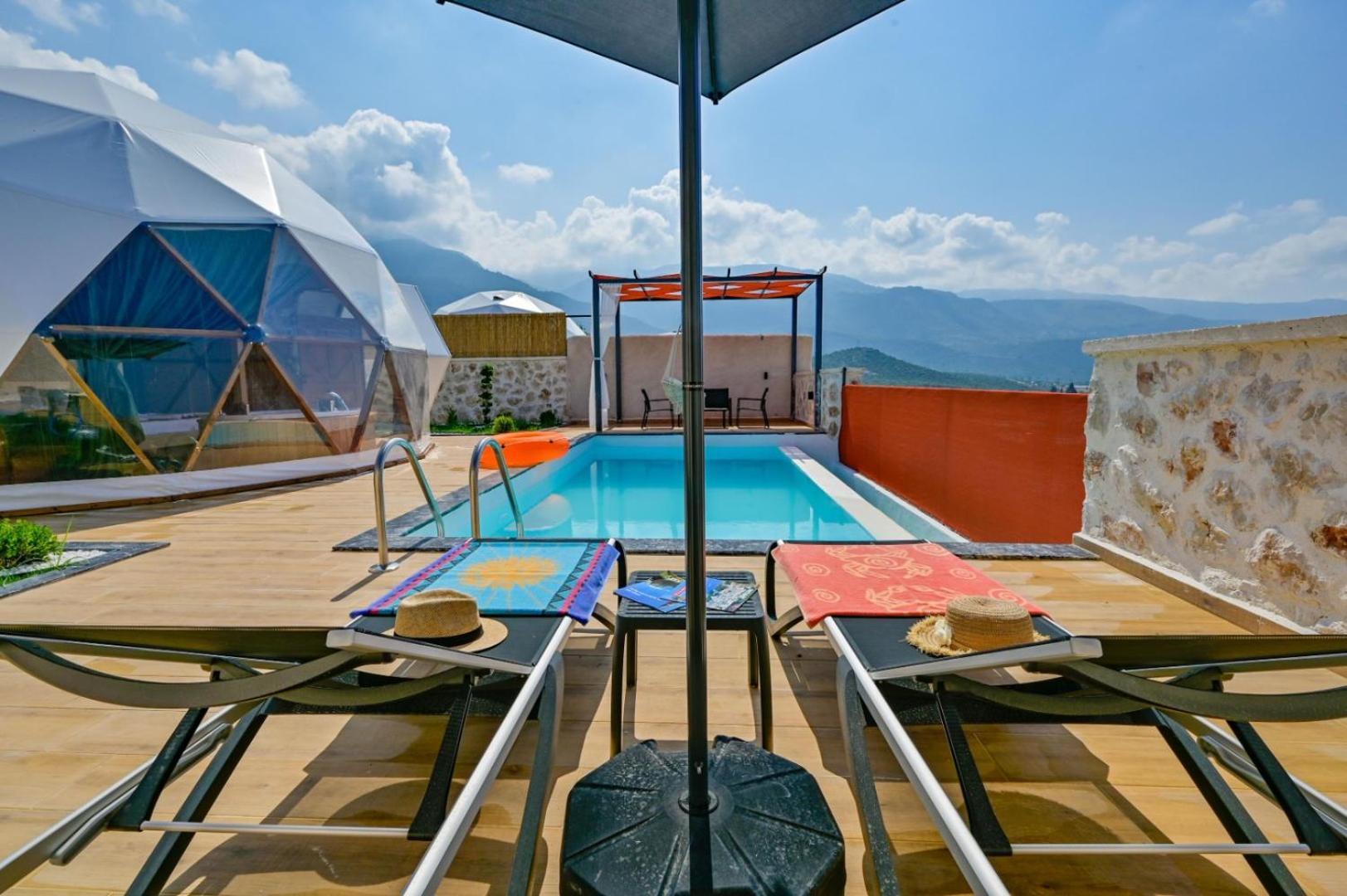 Kalkan Dome Suites & Deluxe Hotel คาช ภายนอก รูปภาพ